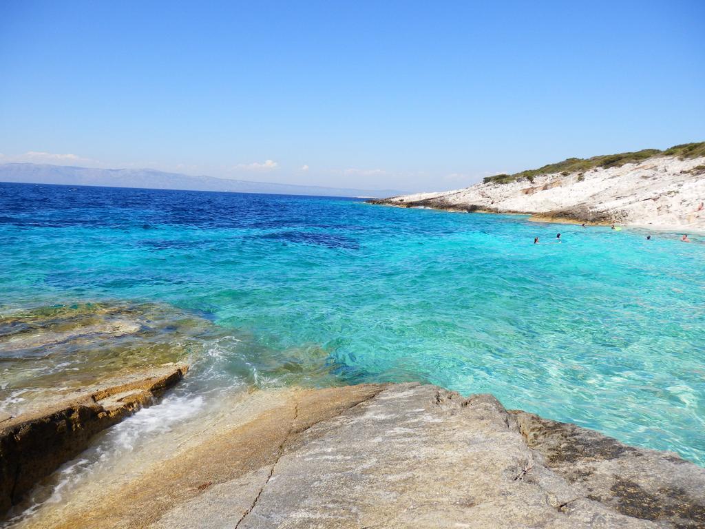 Guesthouse Franko Vela Luka Εξωτερικό φωτογραφία